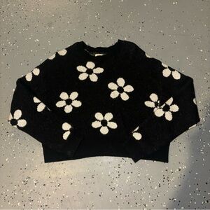 LA Hearts Black & White Floral Cropped Sweater